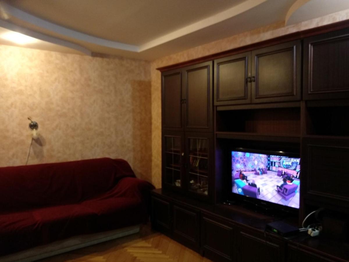 4-X Apartments Center Wi-Fi С 3-Мя Спальнями 95М2 Tsjernihiv Eksteriør bilde